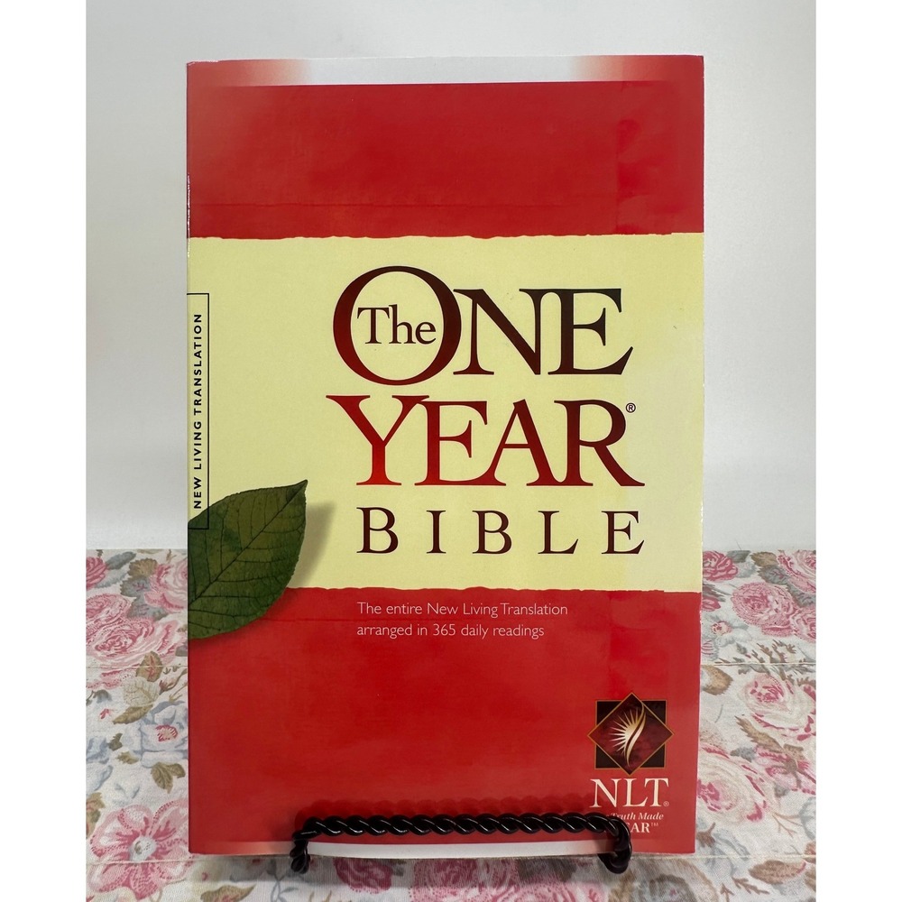 The One Year Bible NLT New Living Translation Softcover Daily Devotional Tyndale - Picture 1 of 8